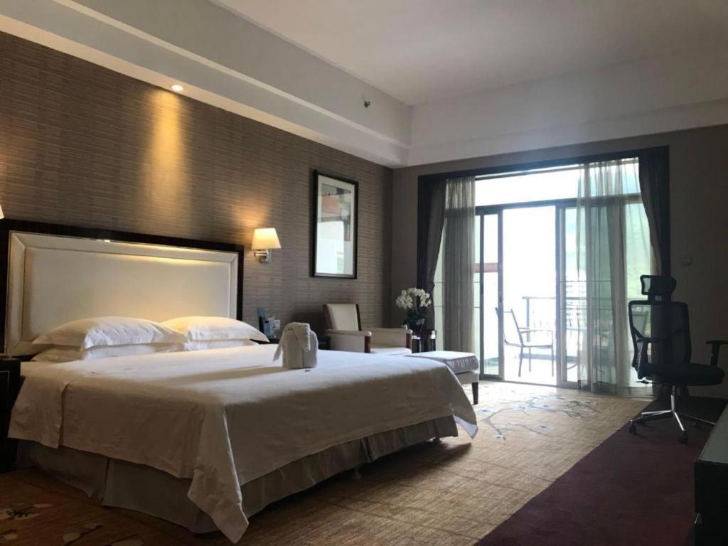 Country Garden Phoenix Hotel Yangshan Exterior foto